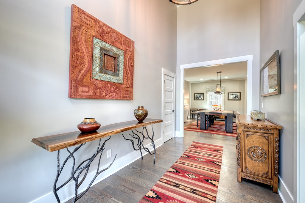 284 Eastridge Court