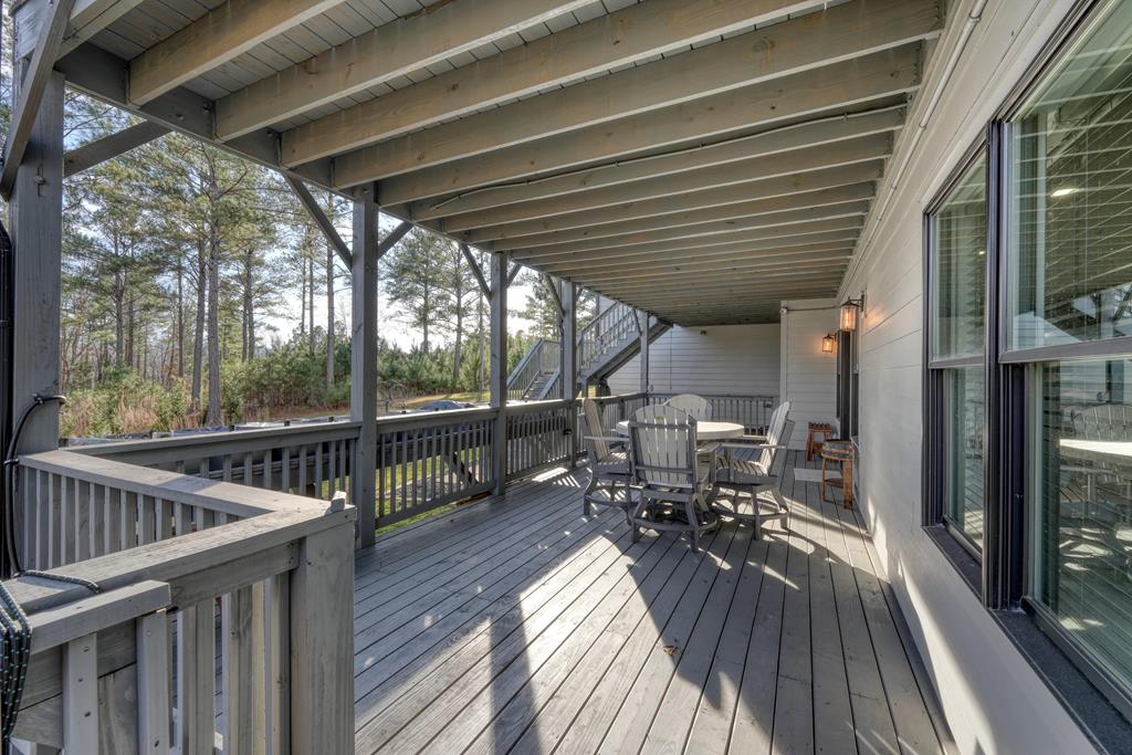 284 Eastridge Court