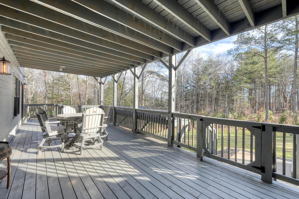 284 Eastridge Court