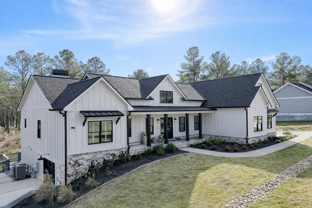 284 Eastridge Court