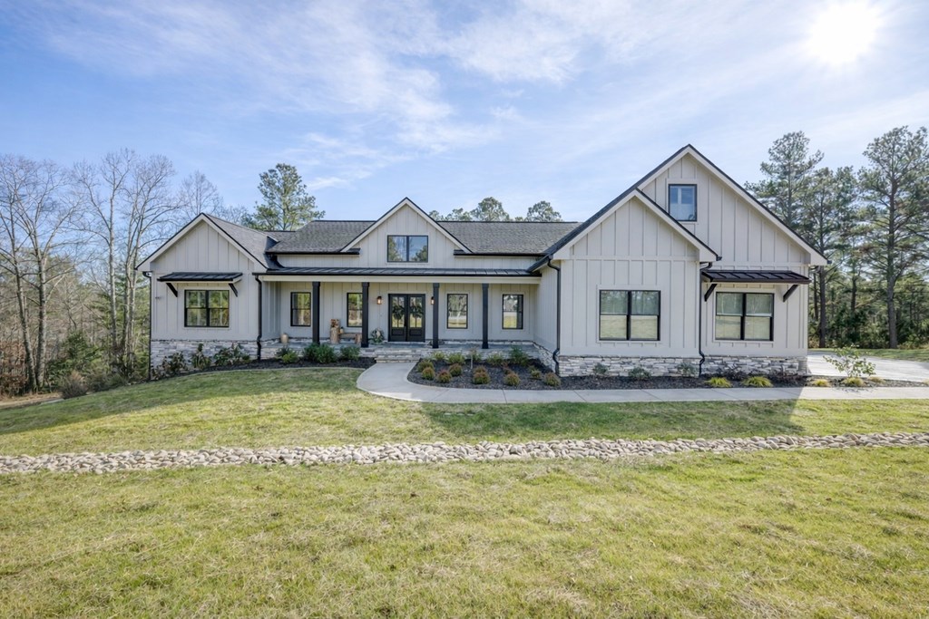 284 Eastridge Court