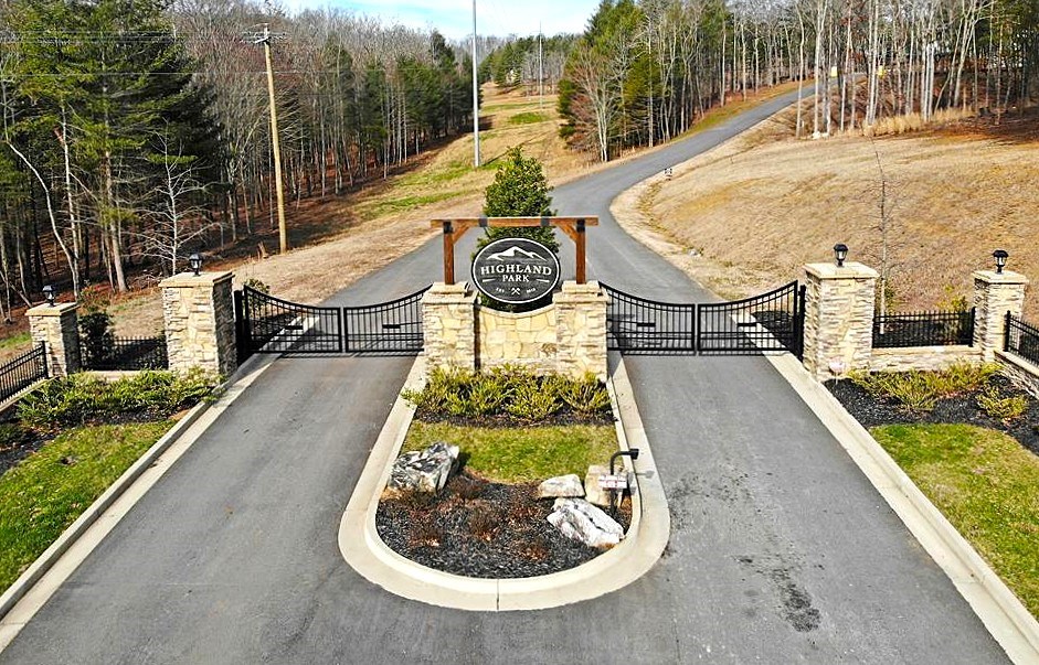 284 Eastridge Court