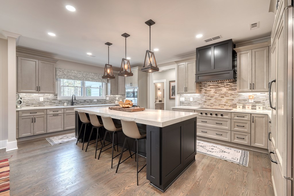 284 Eastridge Court