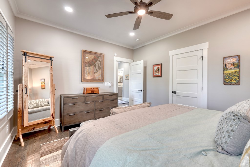 284 Eastridge Court
