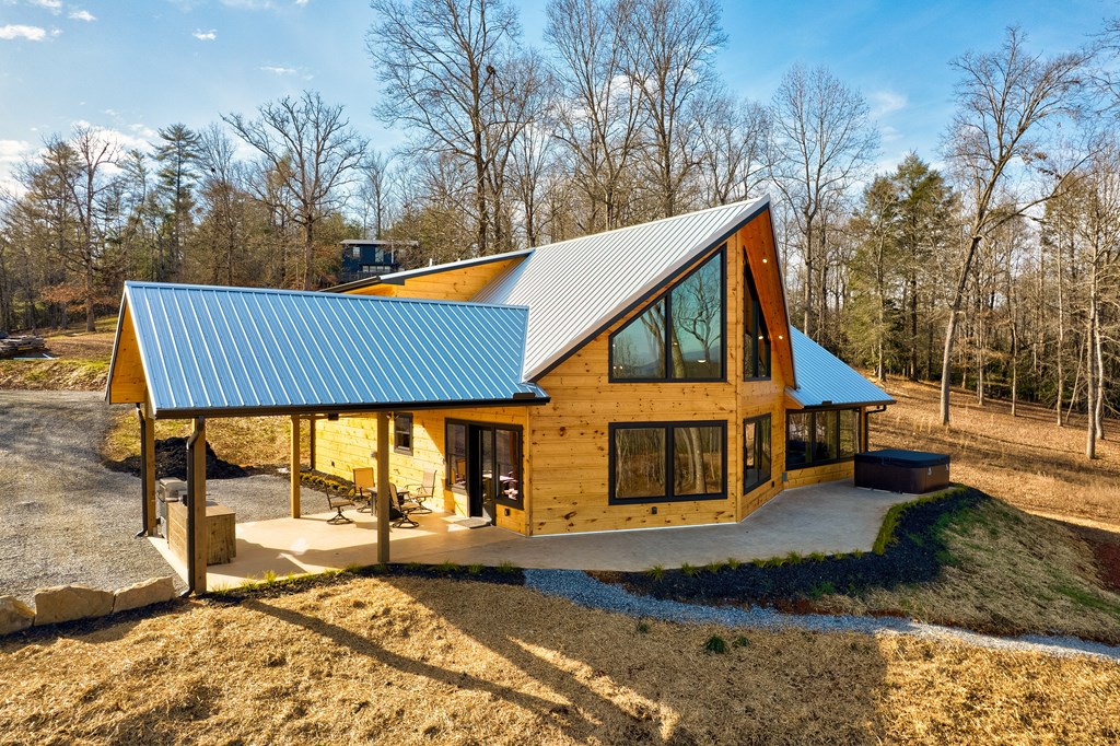 187 Briar Woods Lane
