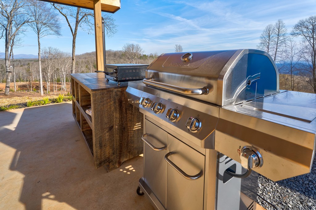 187 Briar Woods Lane