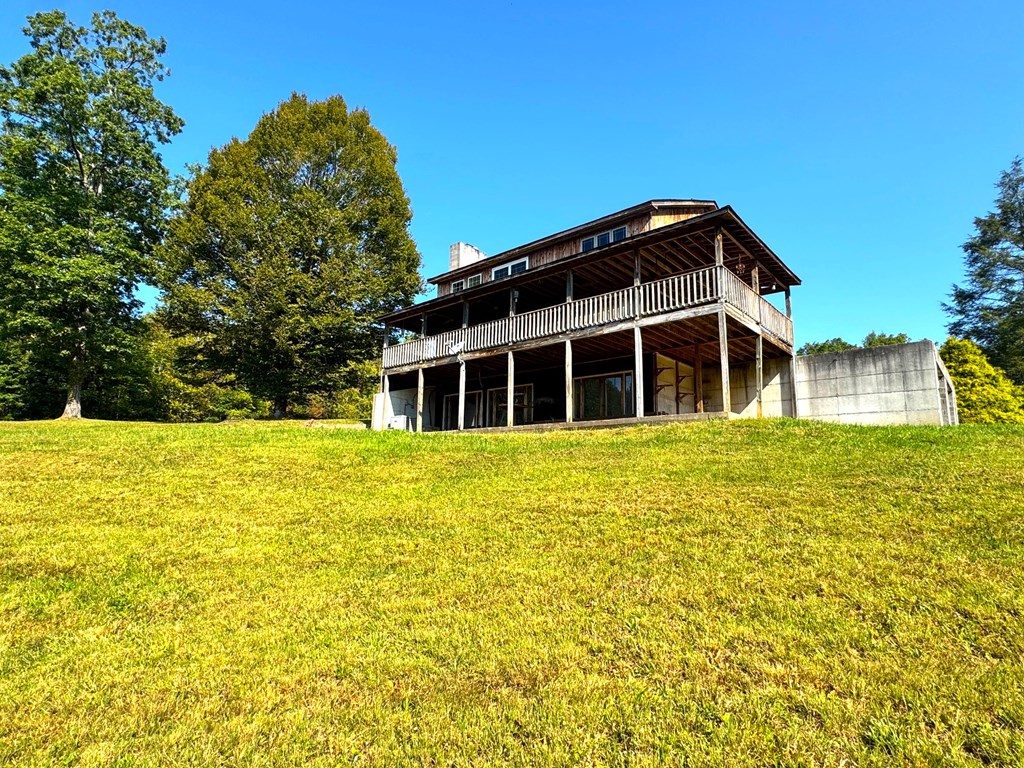 89 Simmons Ridge