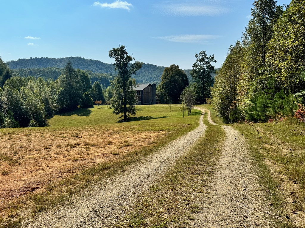 89 Simmons Ridge