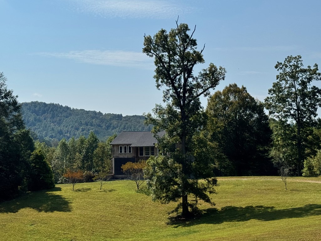 89 Simmons Ridge
