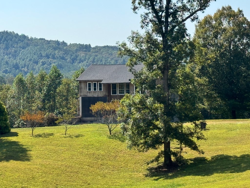 89 Simmons Ridge
