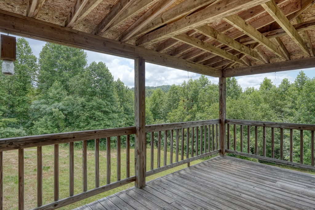 89 Simmons Ridge