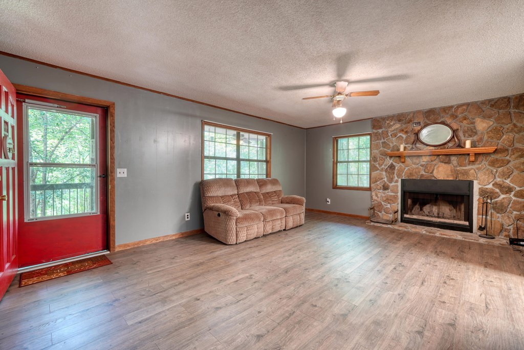 4777 Laurel Mountain Road