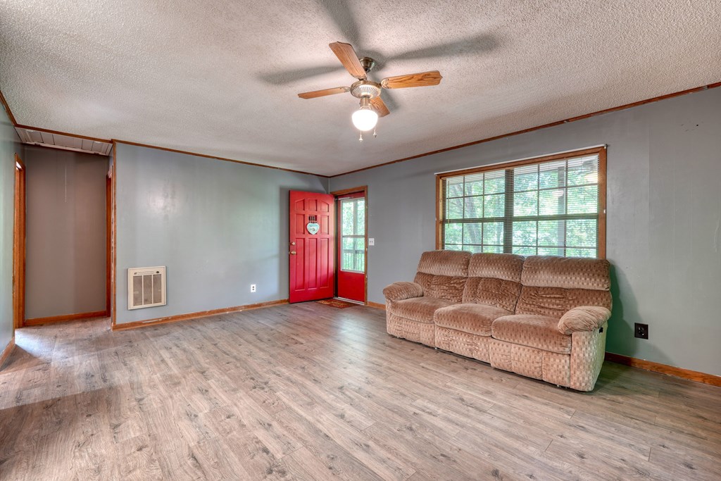 4777 Laurel Mountain Road