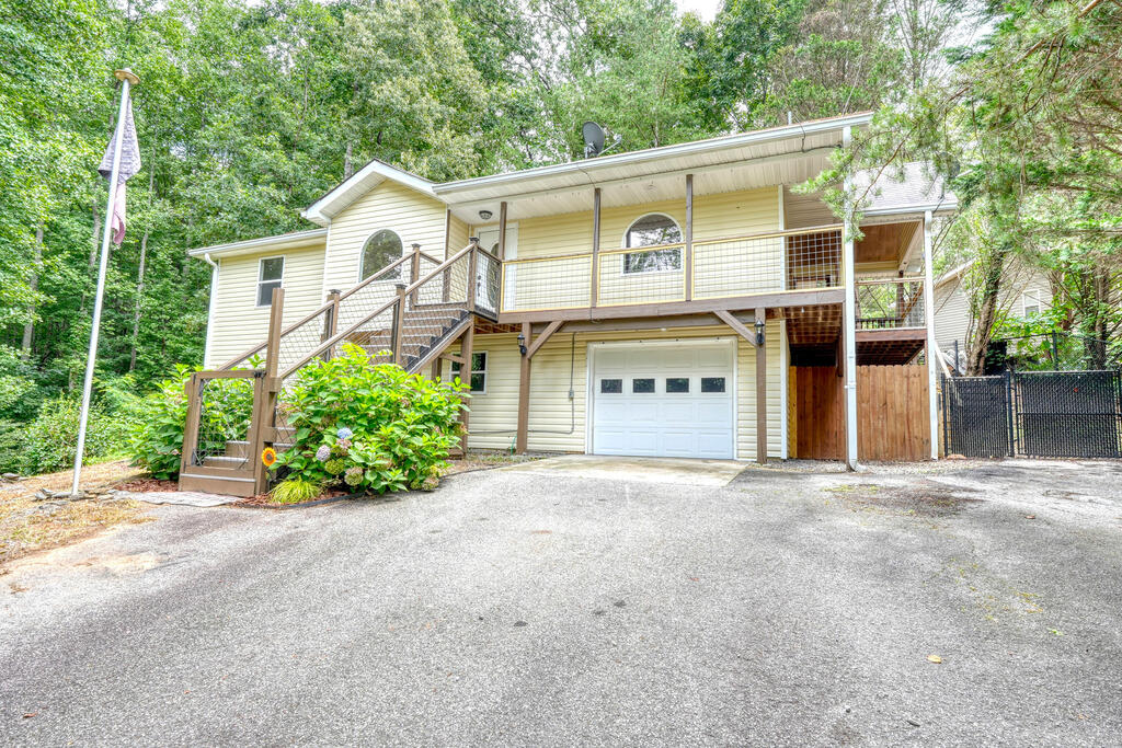 553 Grayce Lane