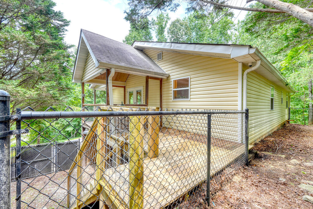 553 Grayce Lane