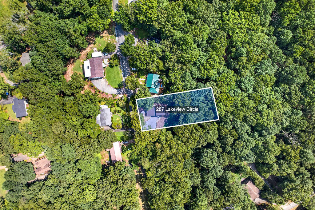287 Lakeview Circle