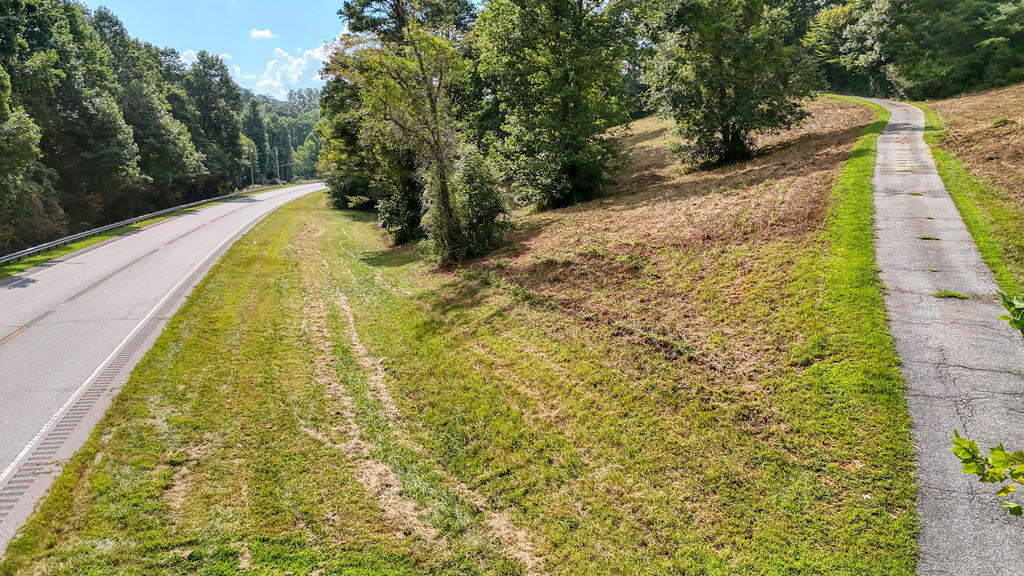 5.93 AC Hwy 64