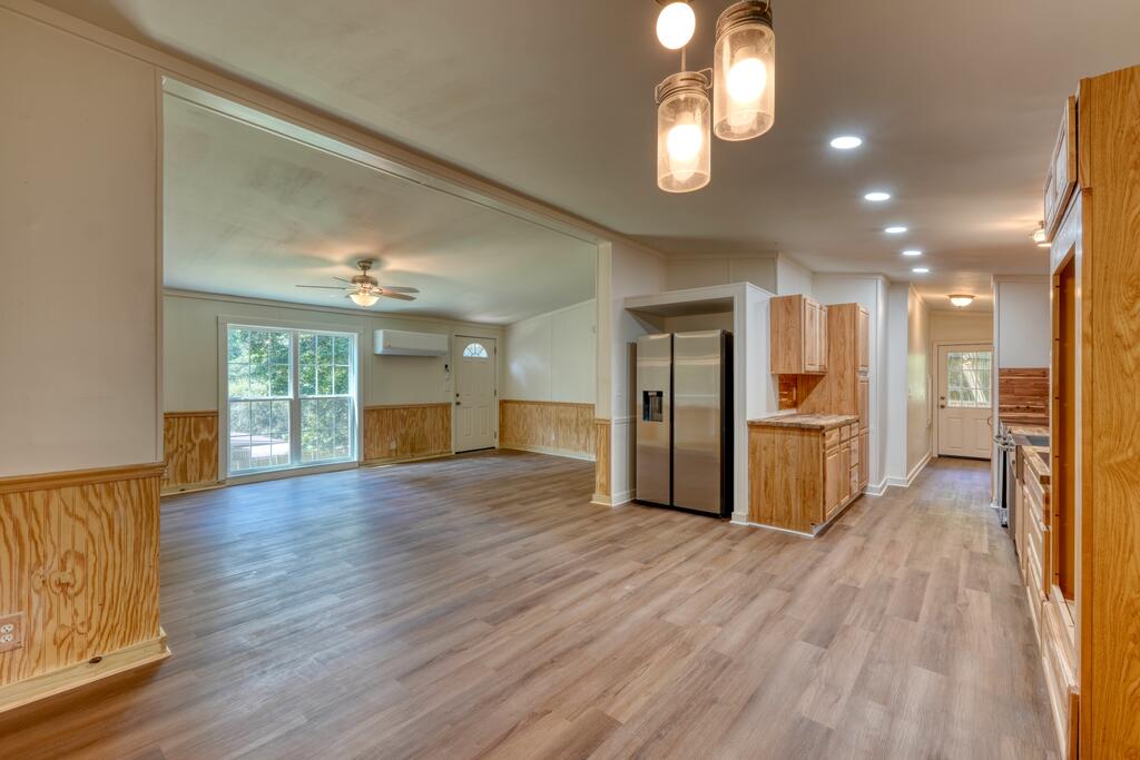 48 Green Trail