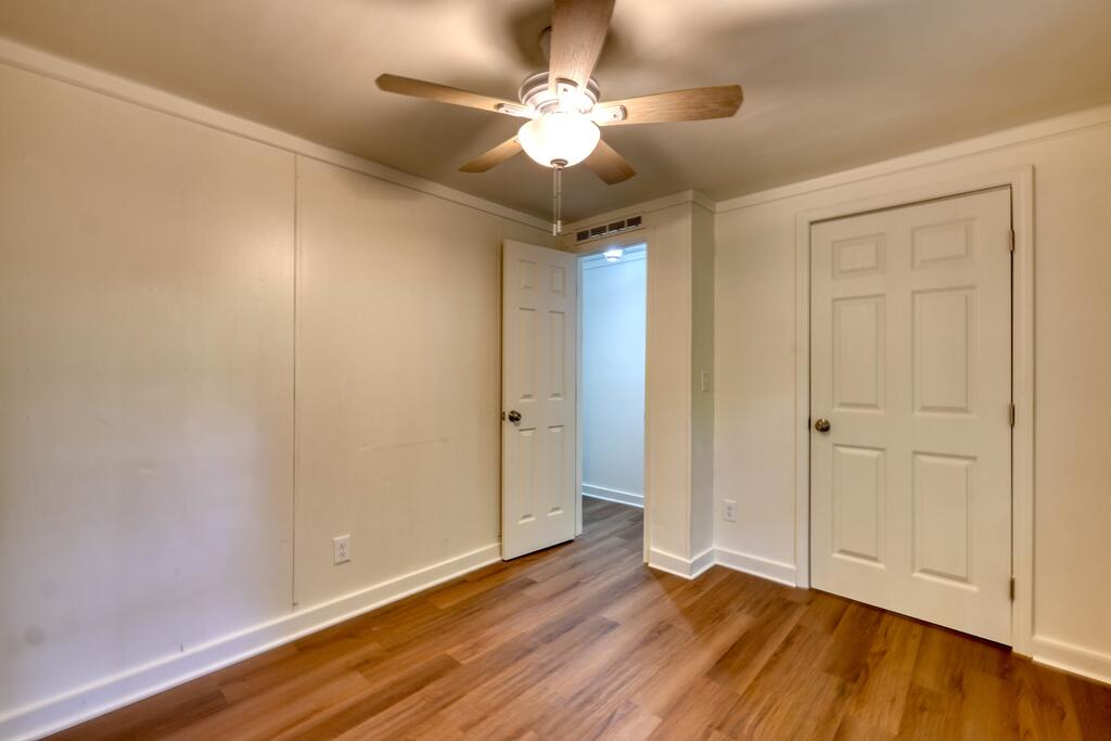 48 Green Trail