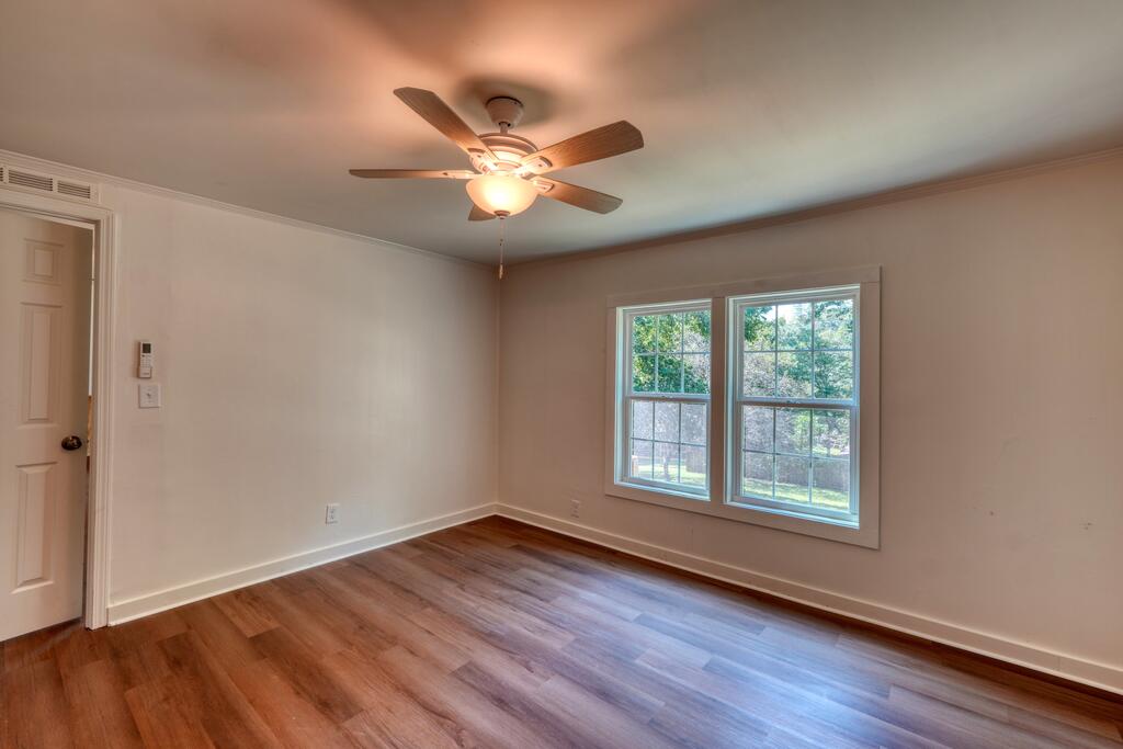 48 Green Trail