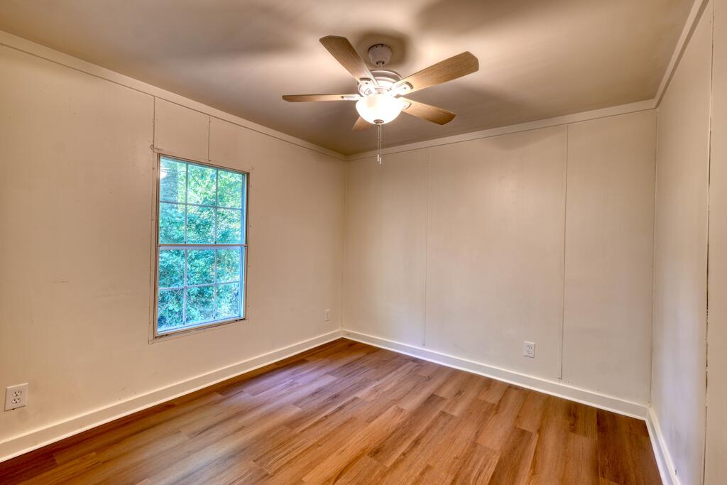48 Green Trail