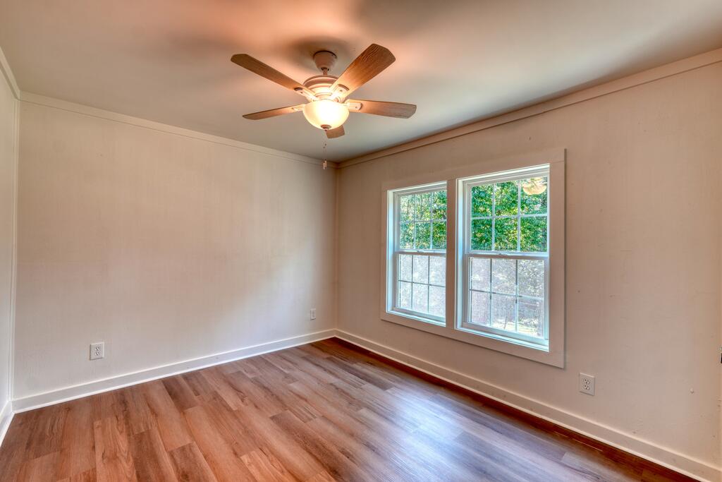 48 Green Trail