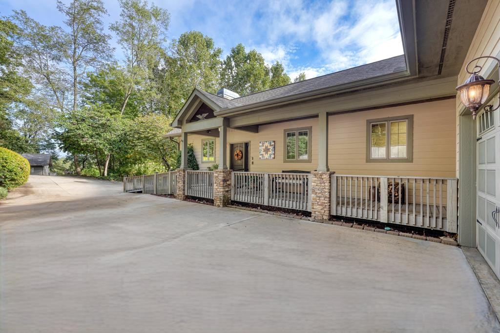 197 Eagles View Road