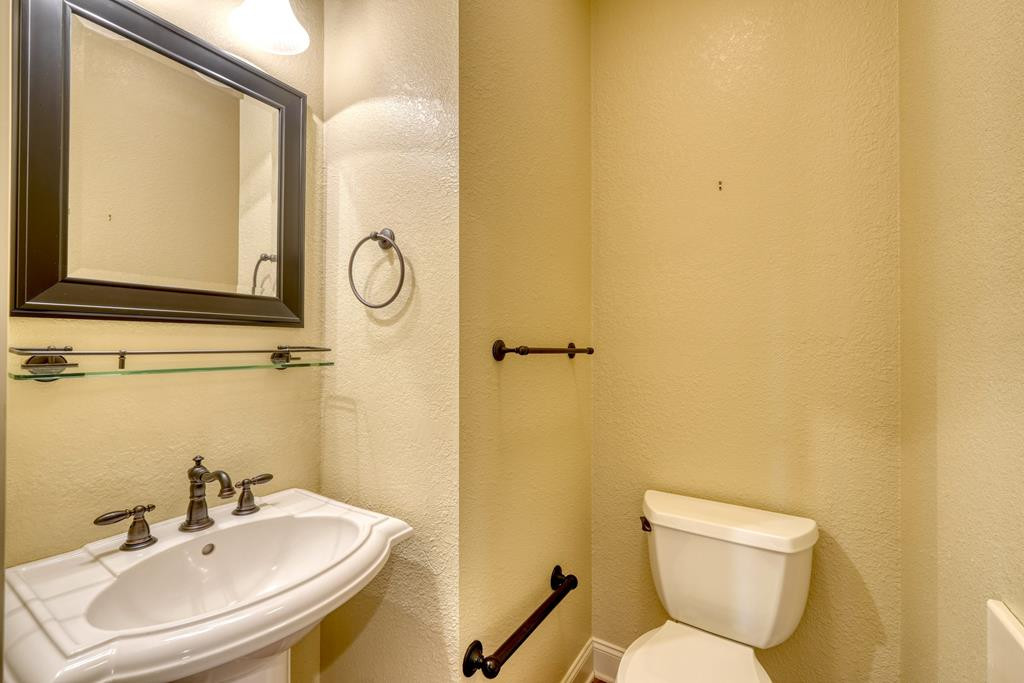 197 Eagles View Road