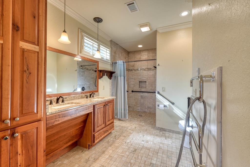 197 Eagles View Road