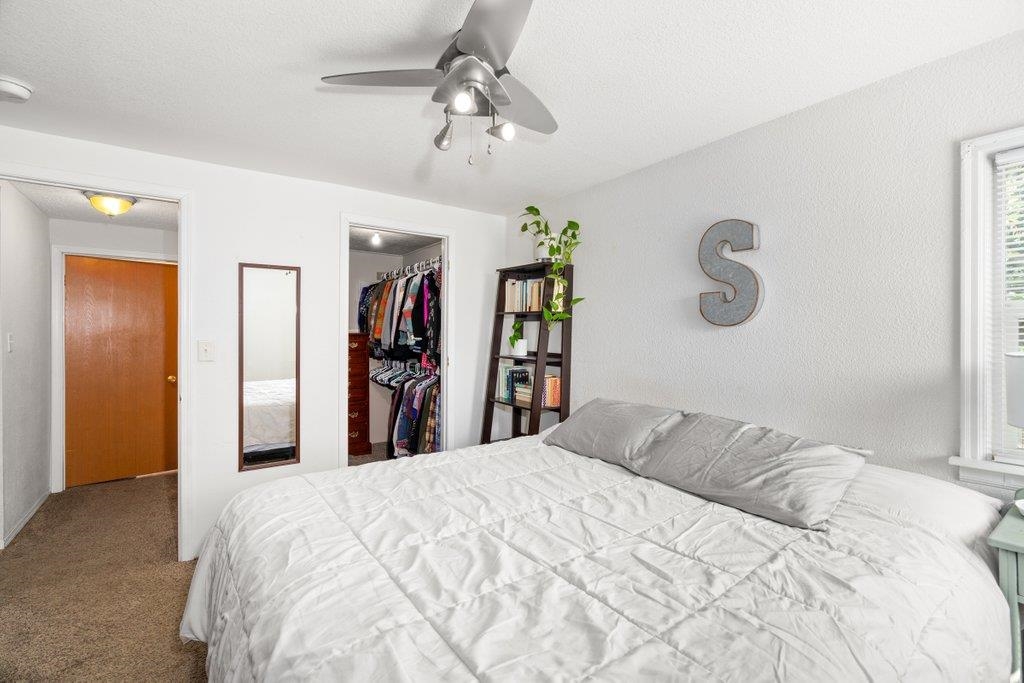 1314 E Lacrosse Ave