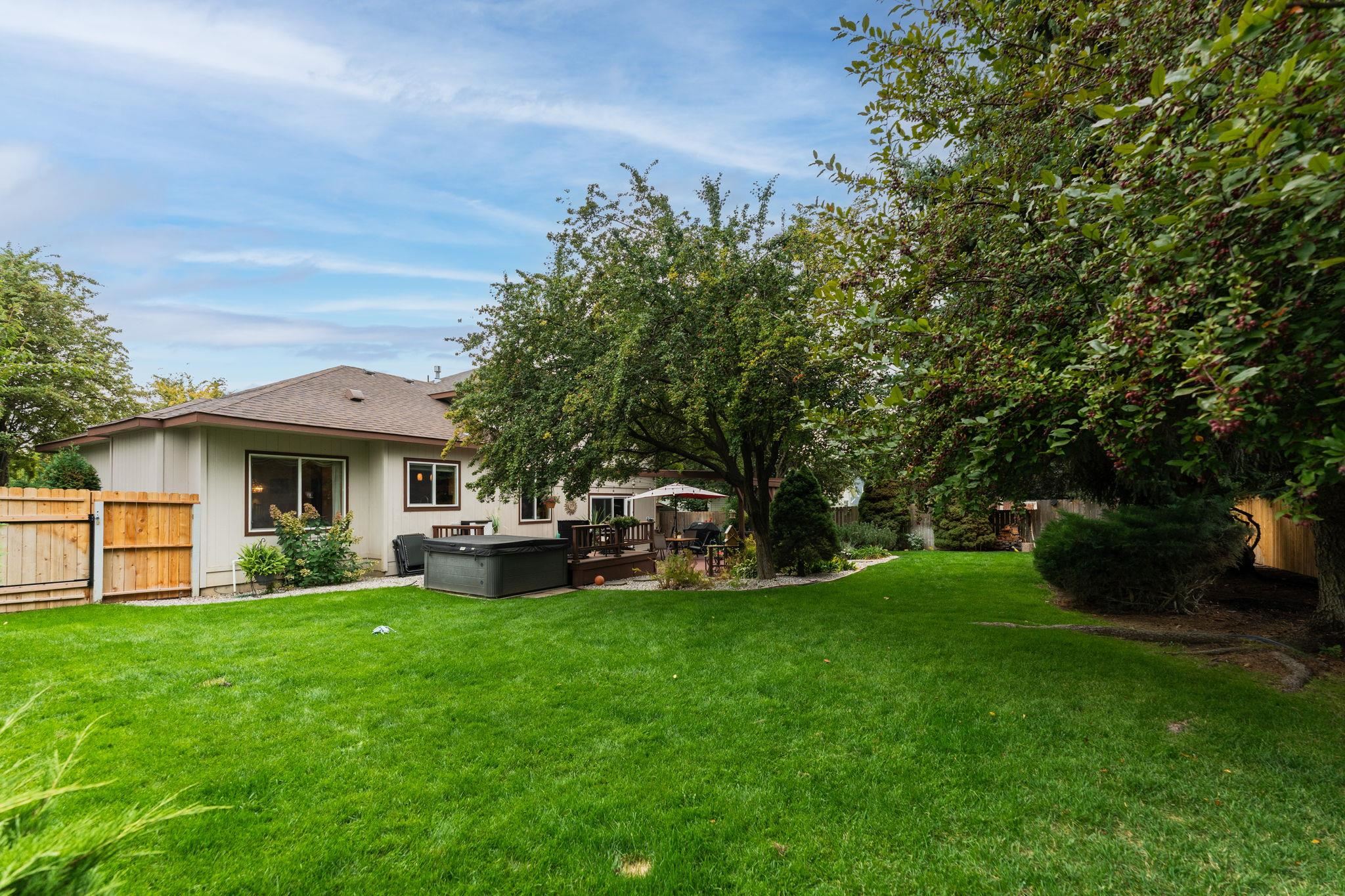 12113 E 38TH Ave