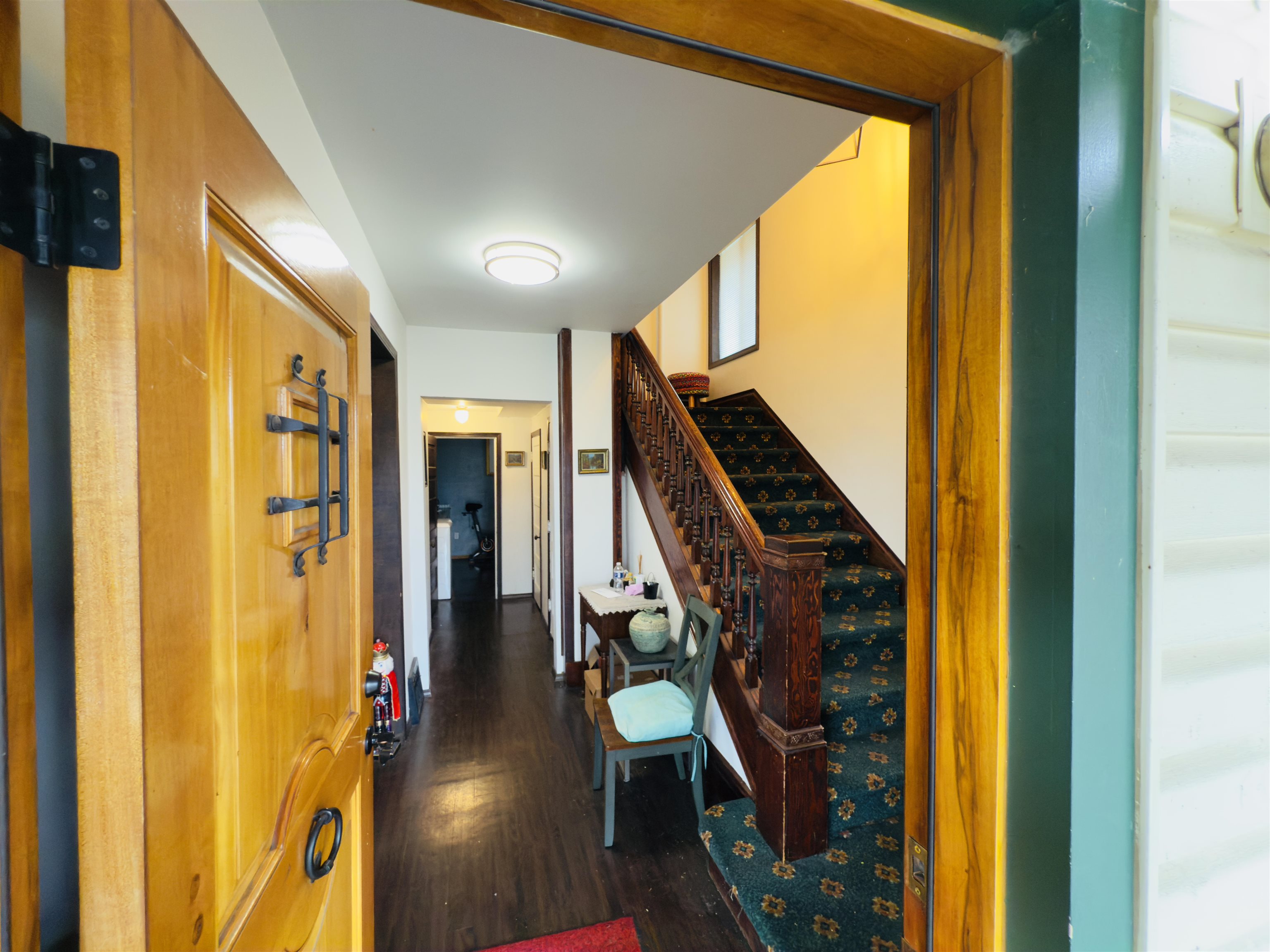 1808 W Augusta Ave