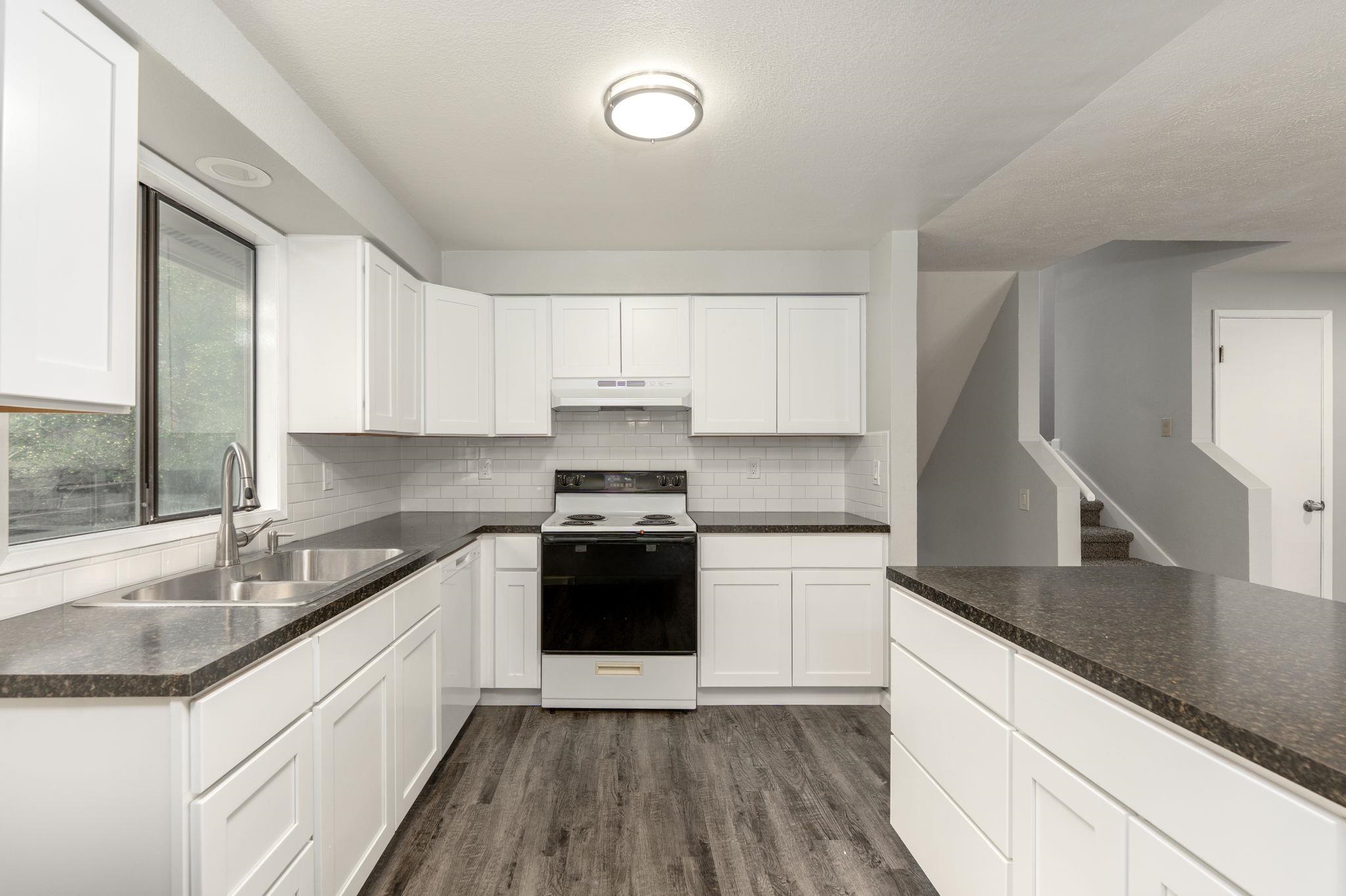 117 E Franklin Dr
