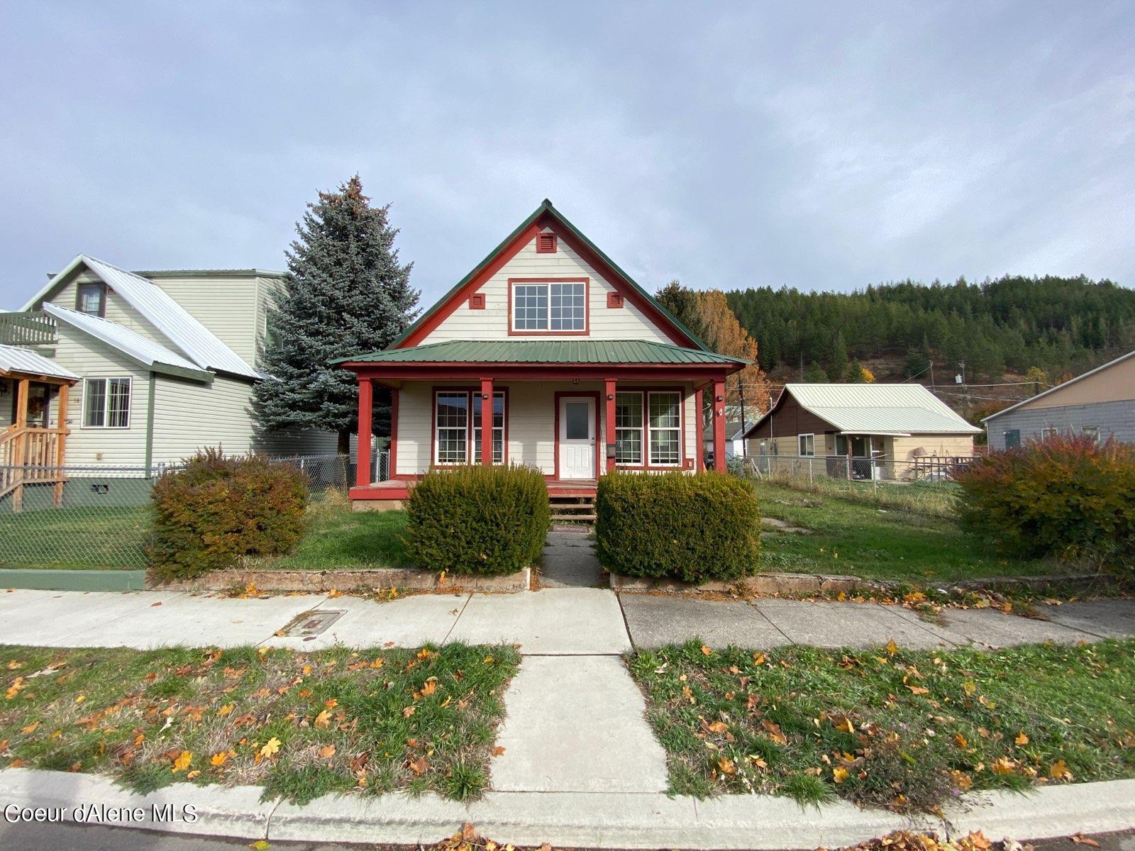 16 W Mullan Ave