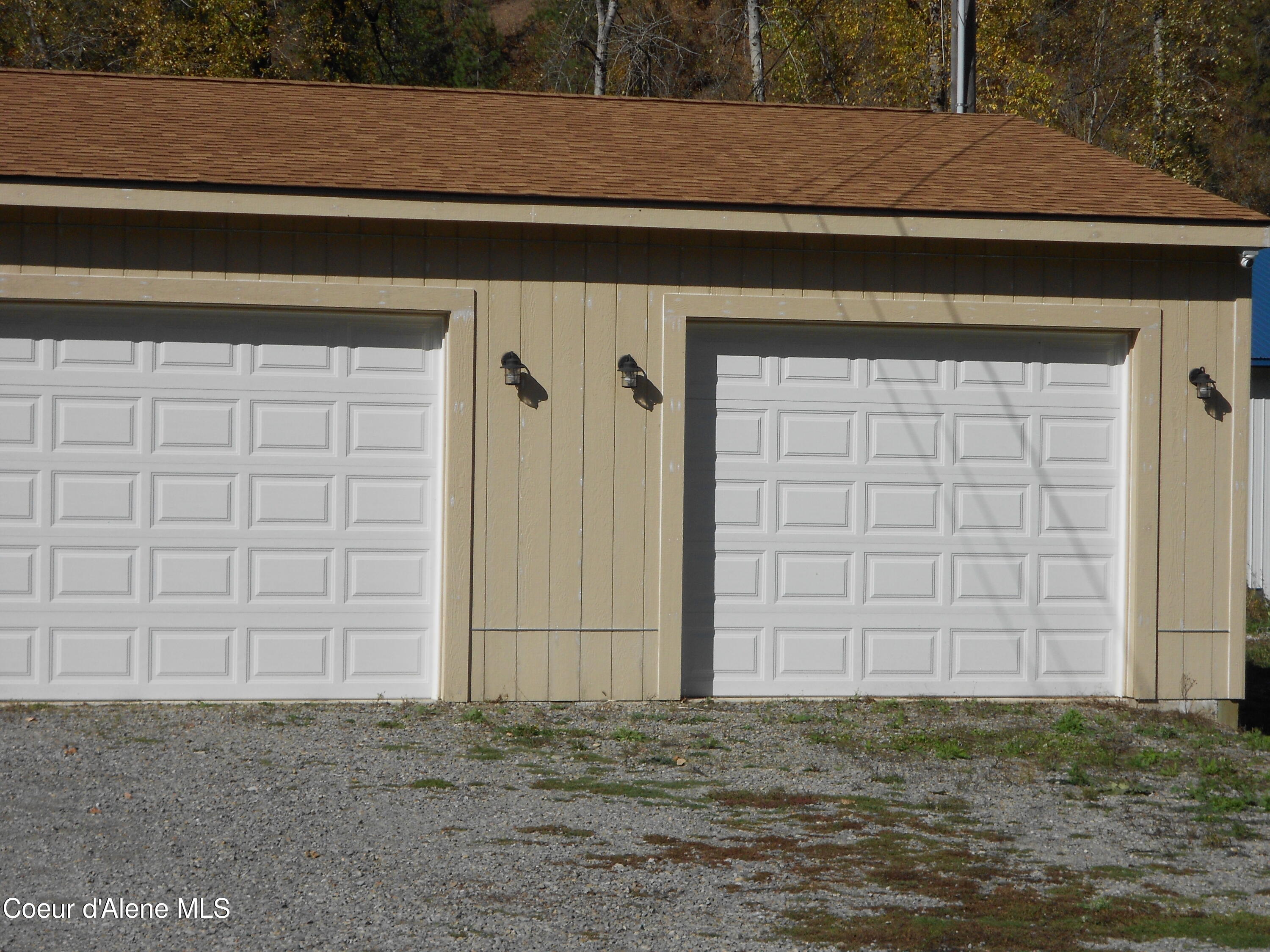44 Crescent Dr