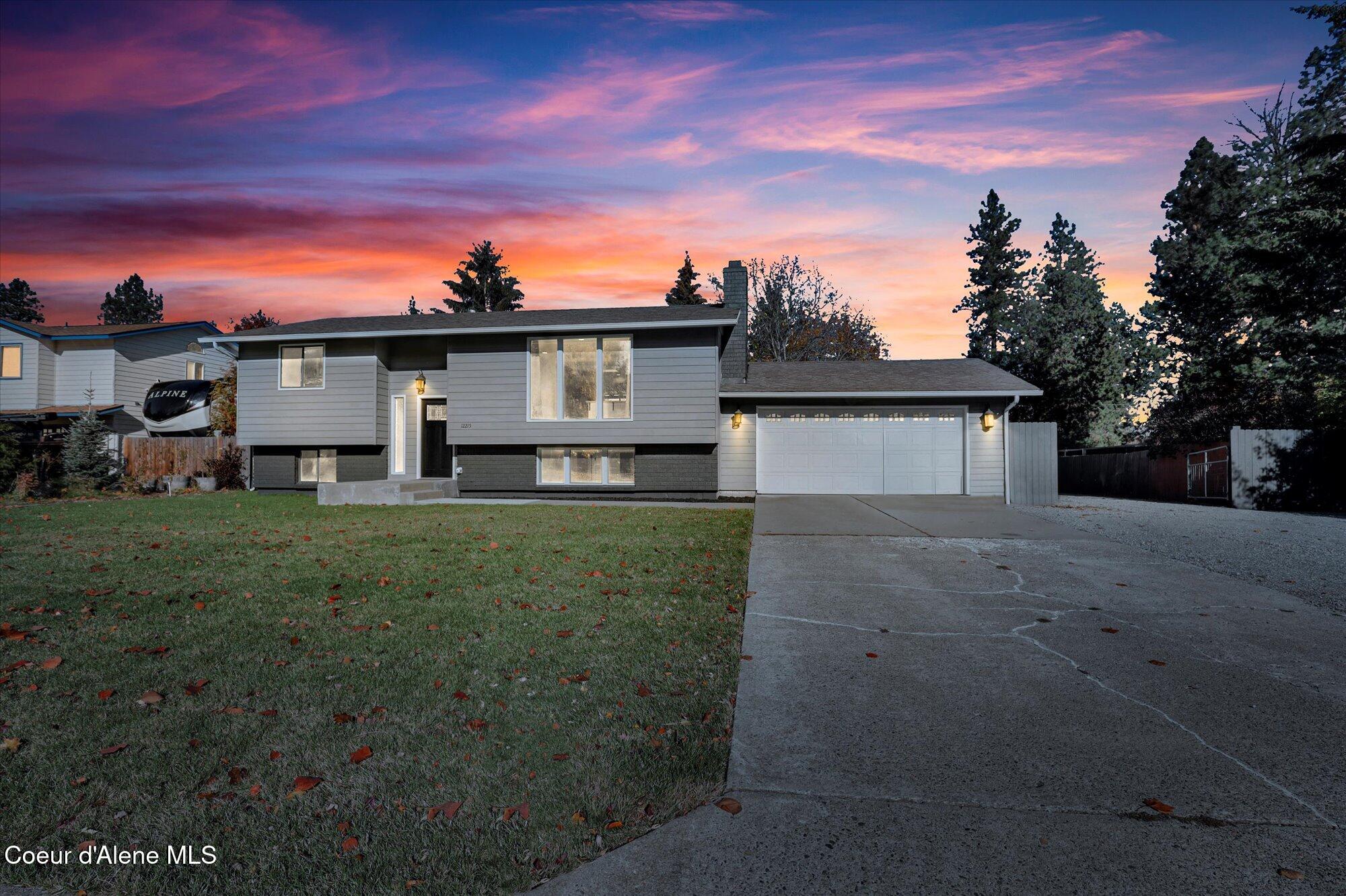 12215 W Park Ln