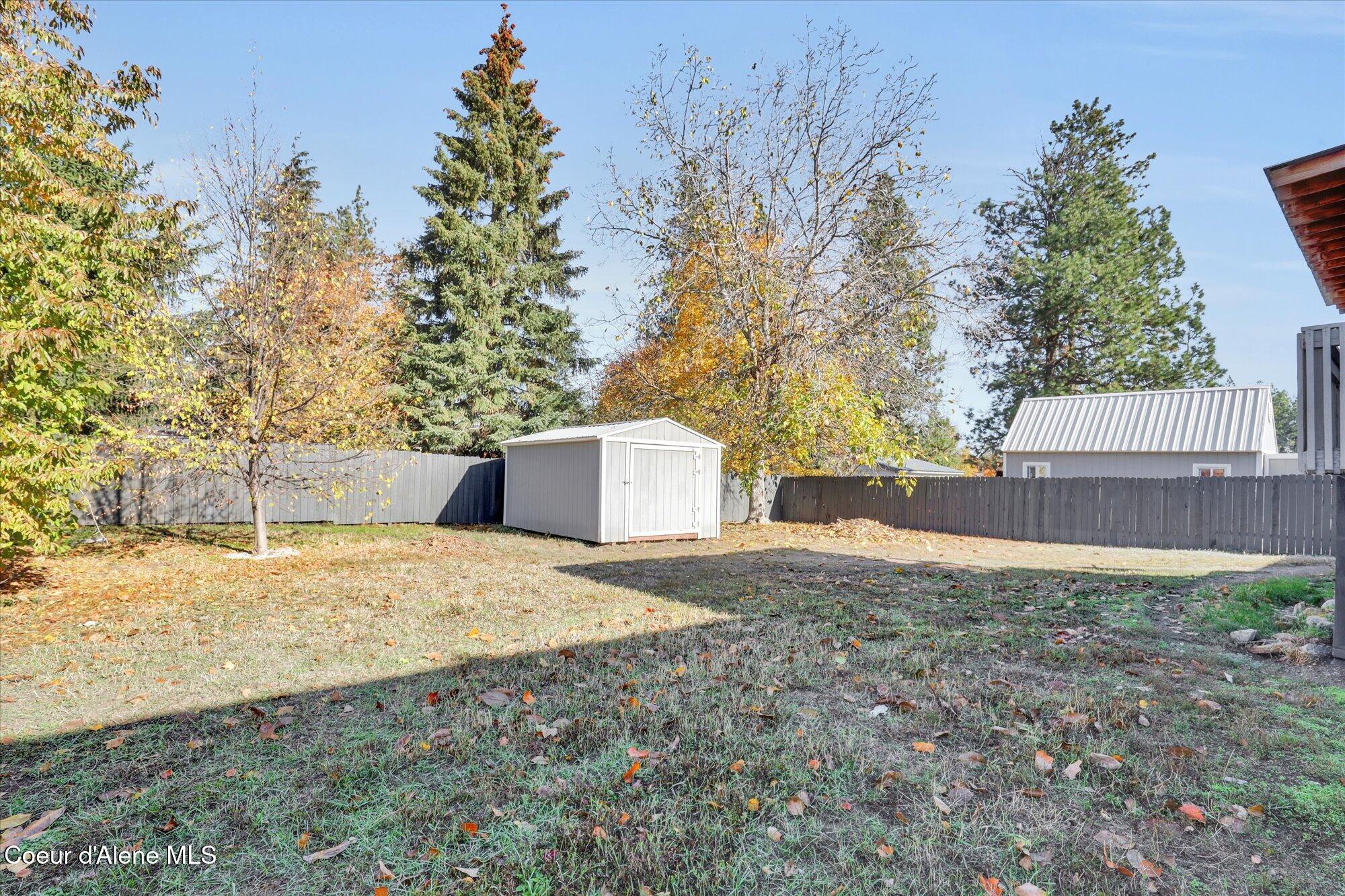 12215 W Park Ln