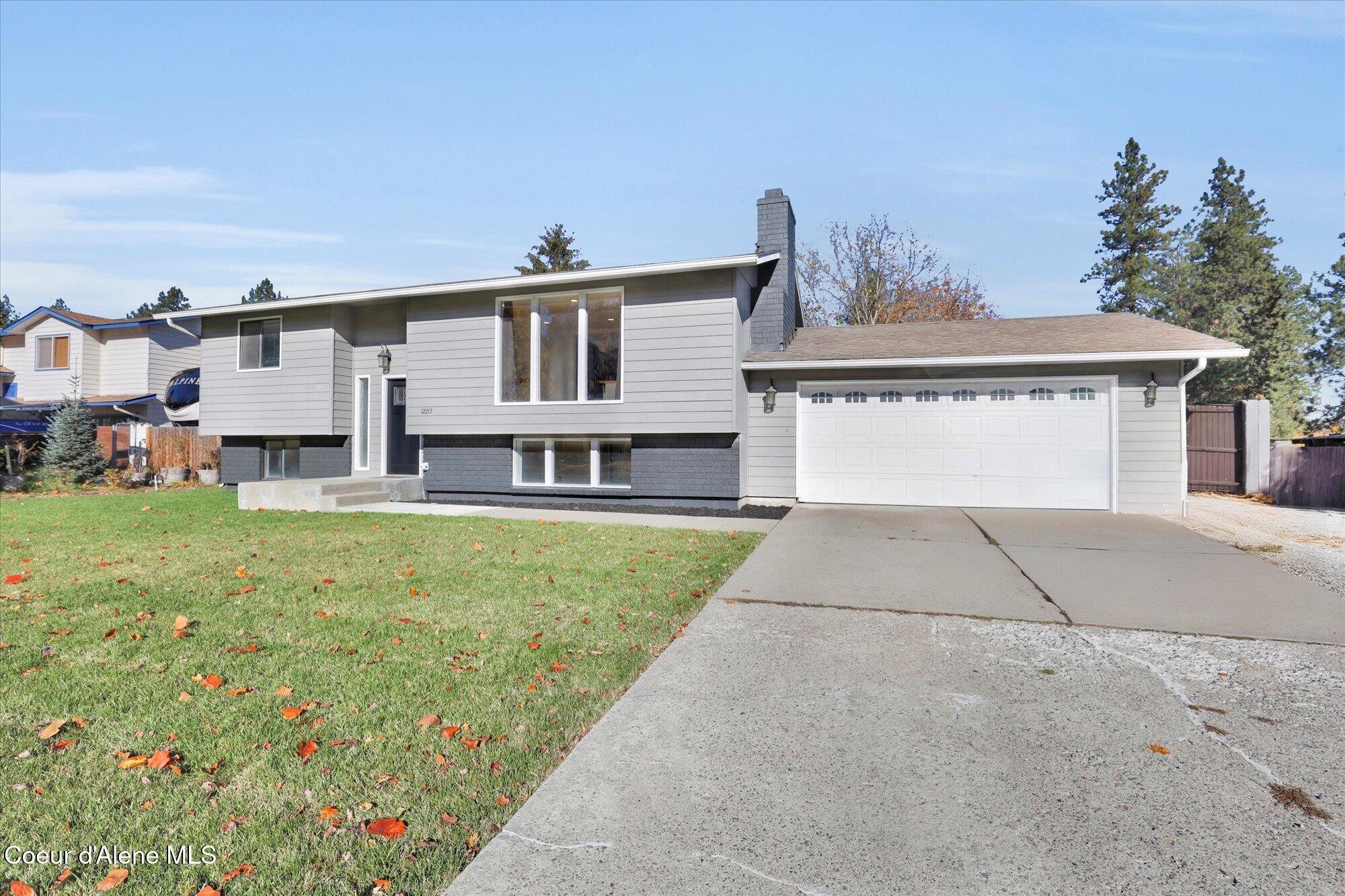 12215 W Park Ln