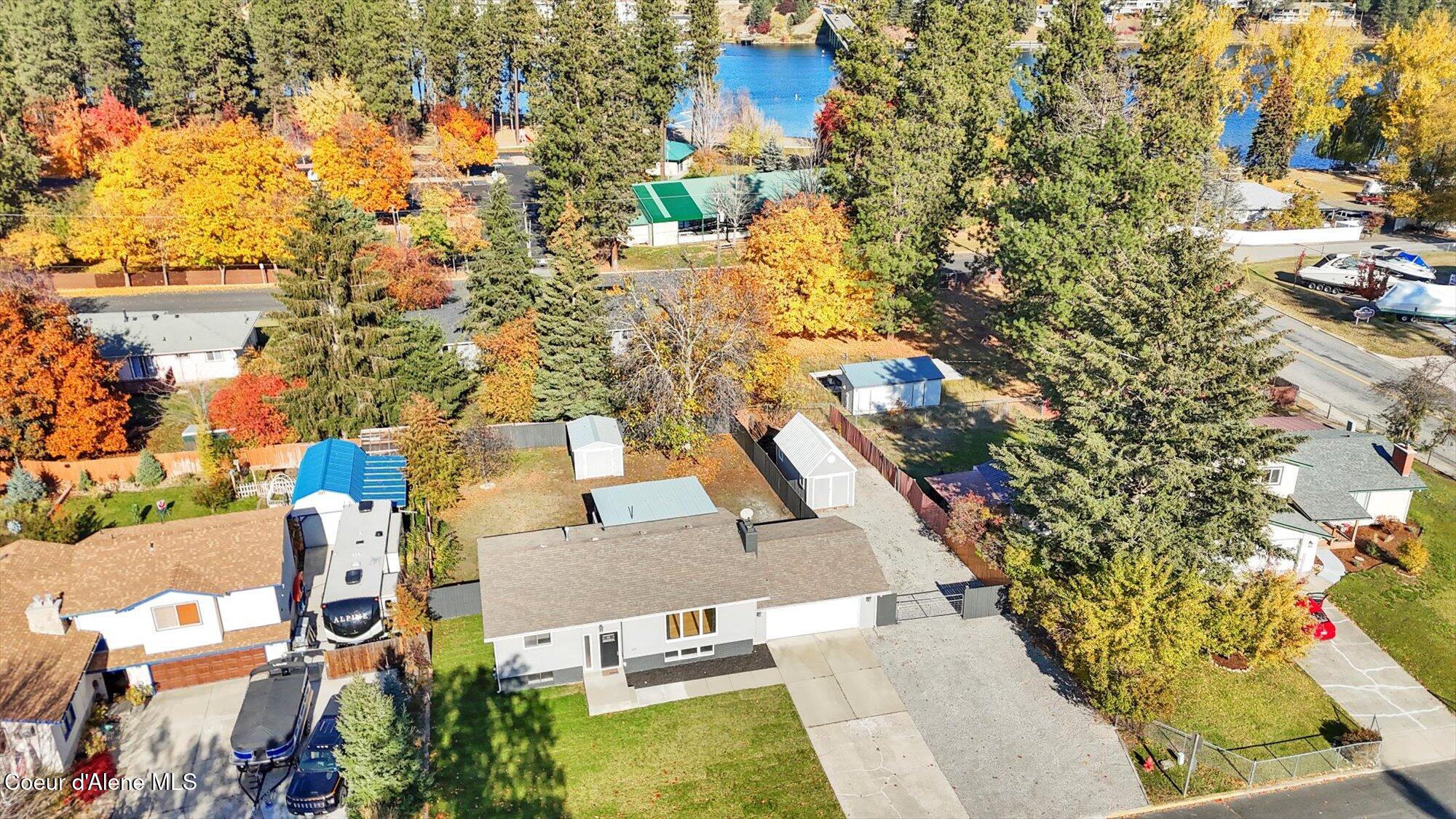 12215 W Park Ln