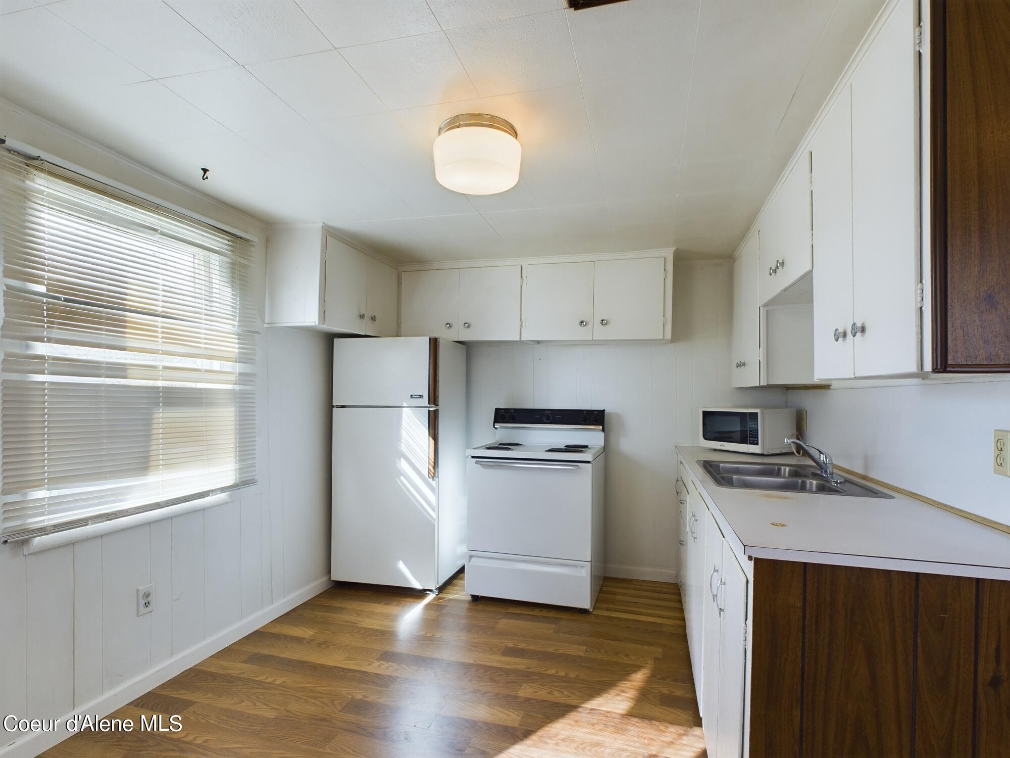 1515 14th Ave