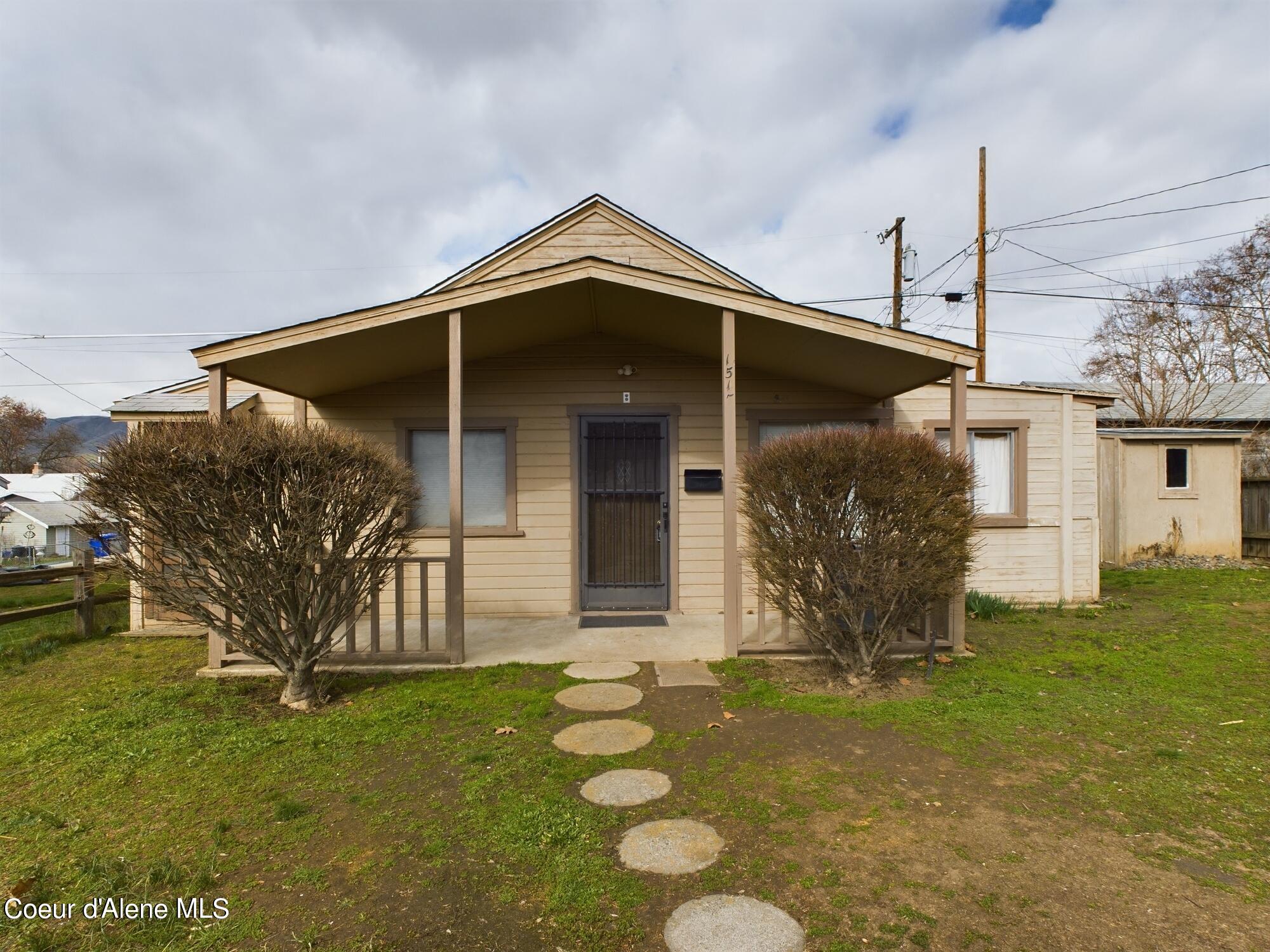 1515 14th Ave
