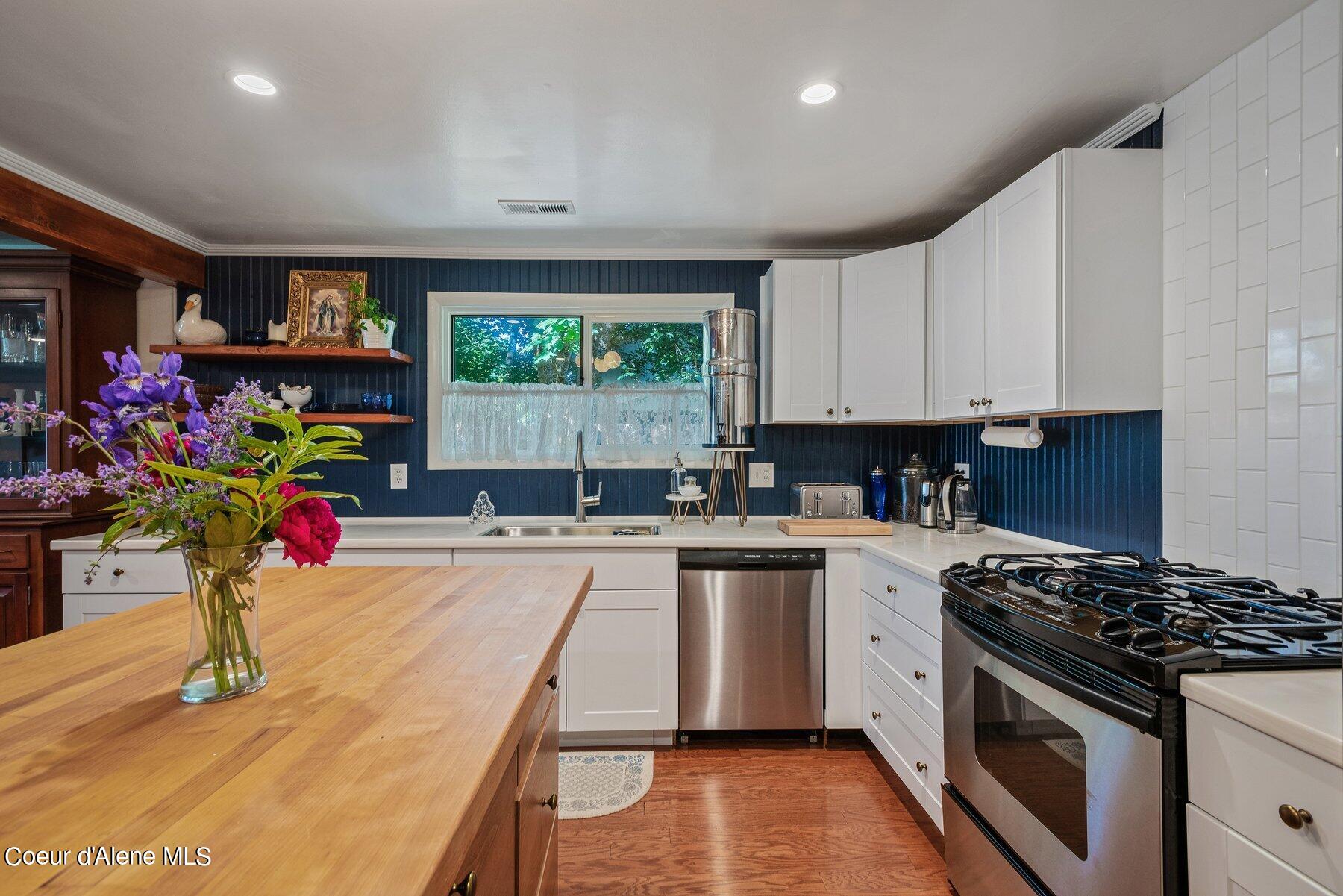 1207 E WALNUT AVE, Coeur d'Alene