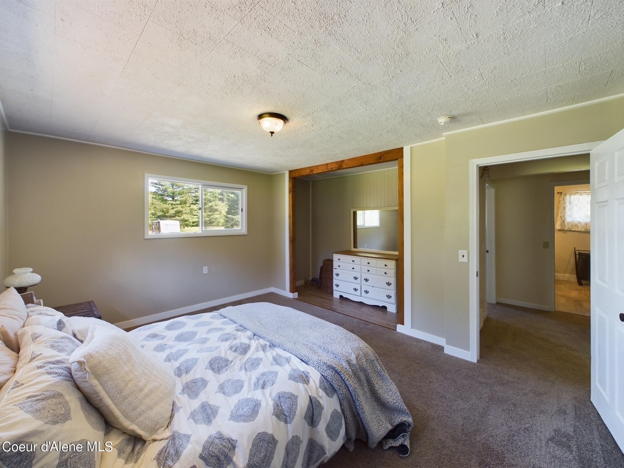 1588 Pinecreek Rd