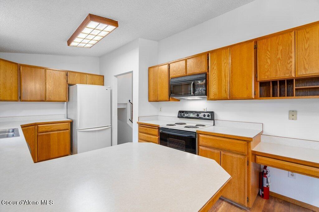 382 S PONDEROSA LOOP
