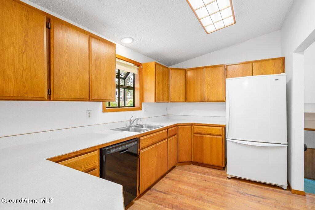 382 S PONDEROSA LOOP