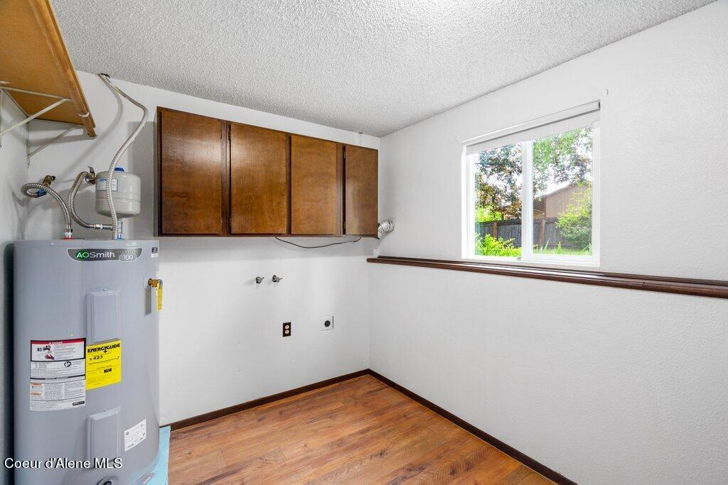 382 S PONDEROSA LOOP