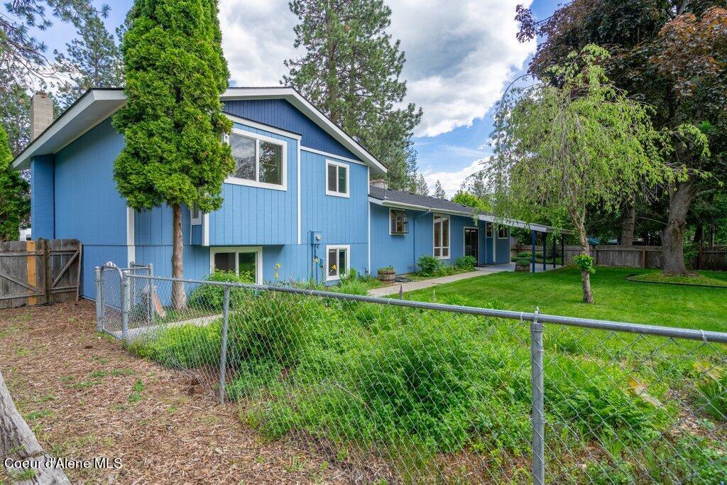 382 S PONDEROSA LOOP