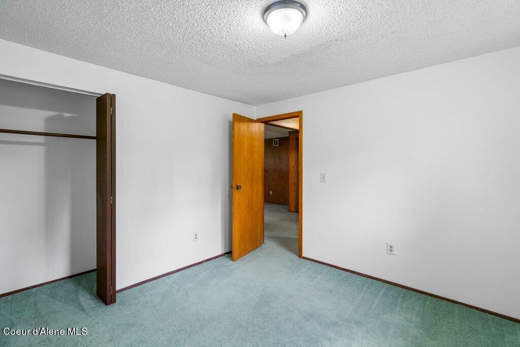 382 S PONDEROSA LOOP