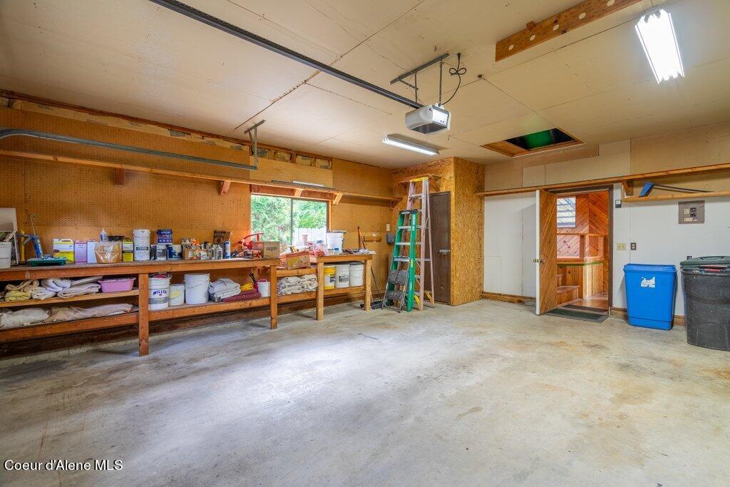 382 S PONDEROSA LOOP
