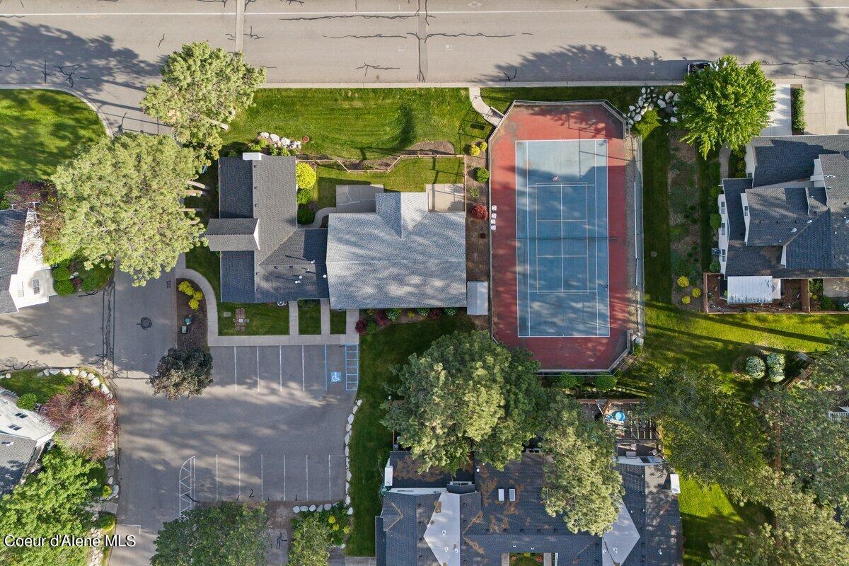 214 E KNOTTY PINE LN, Coeur d'Alene